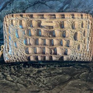 Brahmin wallet in taupe